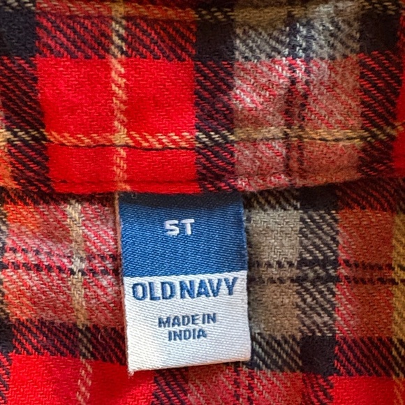 Old Navy Red and Gray Plaid Kids Button Down Shirt - Size 5T​ - Picture 2 of 4